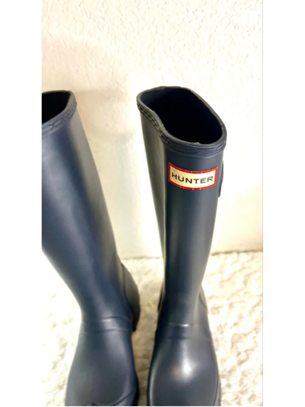 Hunter Big Kids Waterproof Original Rain Boots Girls size 5, boys size 4